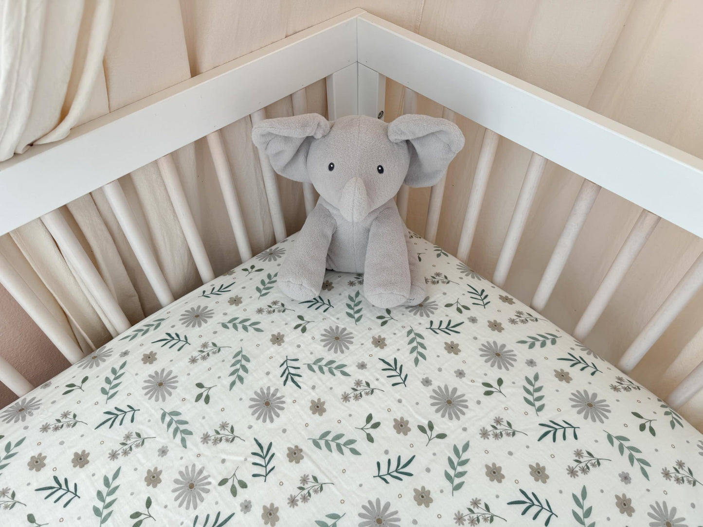 Standard Muslin Crib Sheet, 1-Pack, 100% Cotton for Unisex | Rainbow