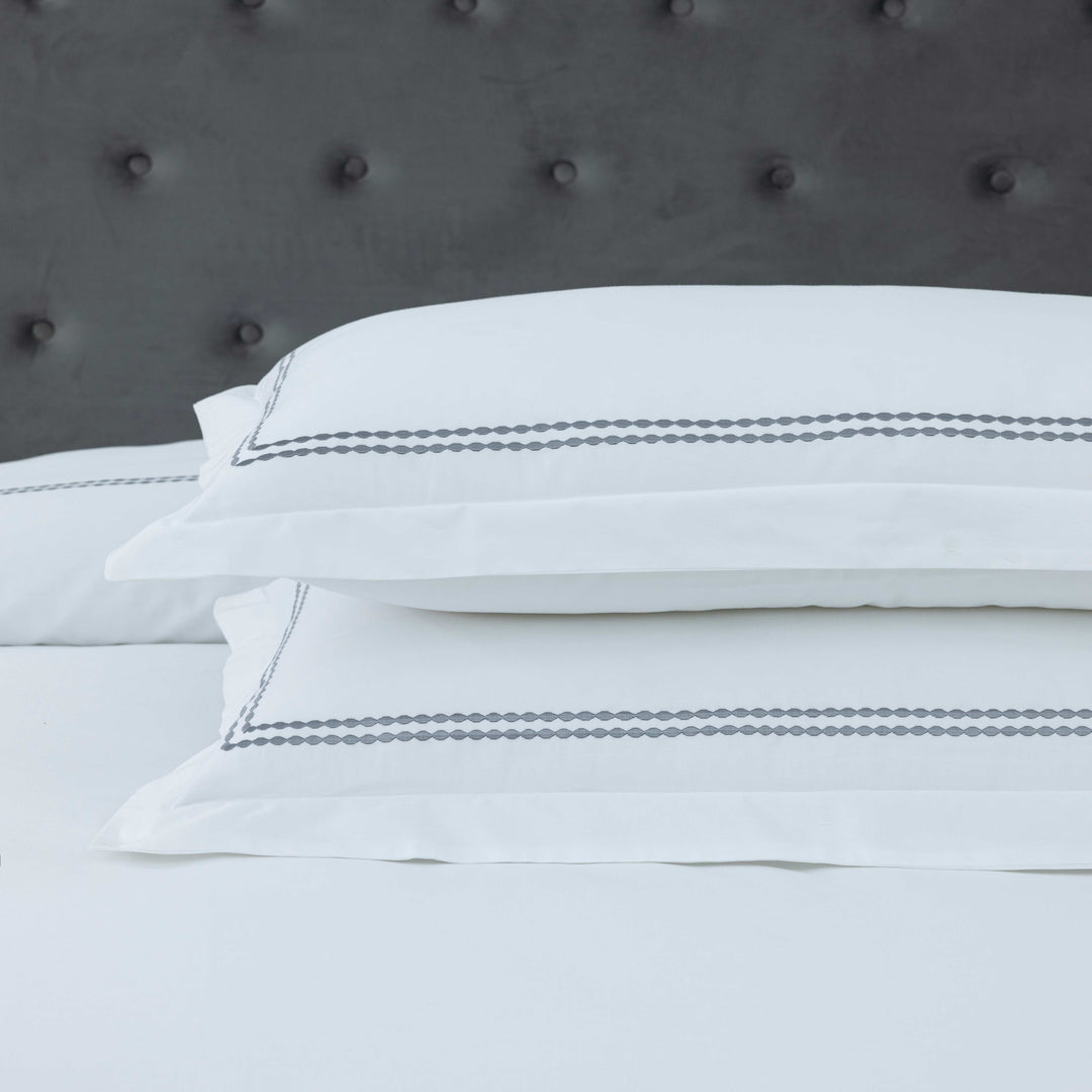 T200 Cotton Embroidered Duvet Covers Set (Grey)