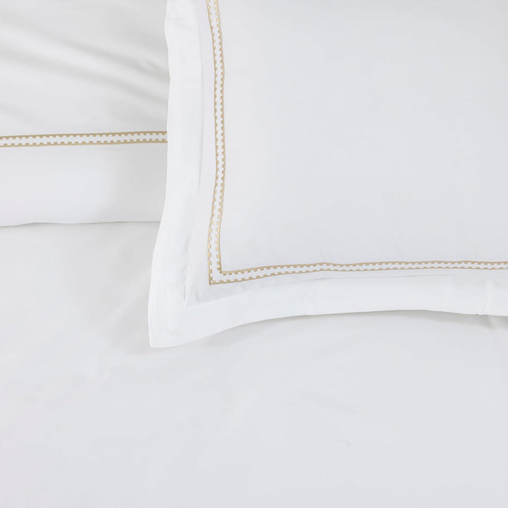 T-300 Cotton Sateen Embroidered Duvet Cover Set (Gold)