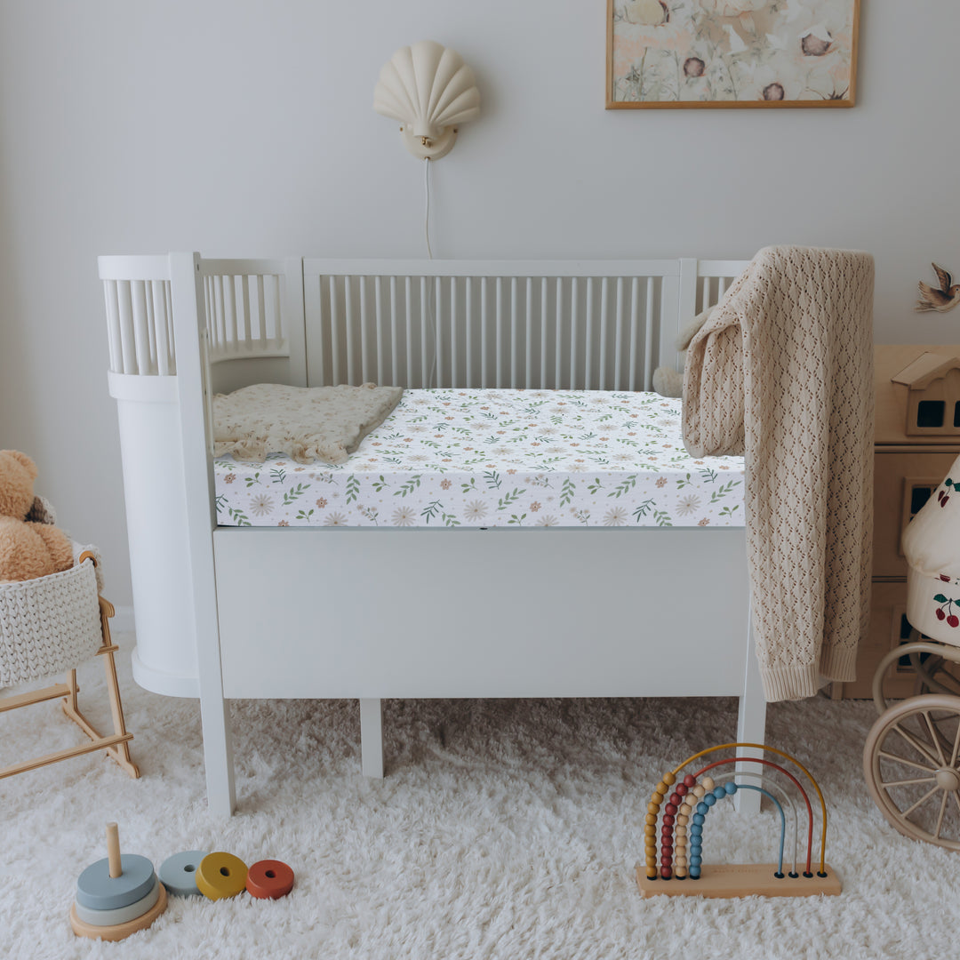 Jersey Crib Mattress Sheets Unisex Green/Flower (Standard)